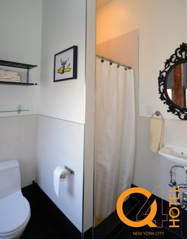 Q4 Hotel And Hostel New York Rum bild