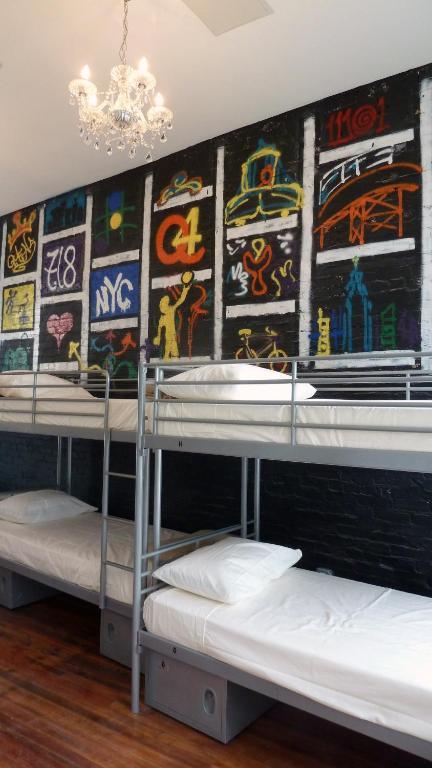 Q4 Hotel And Hostel New York Rum bild