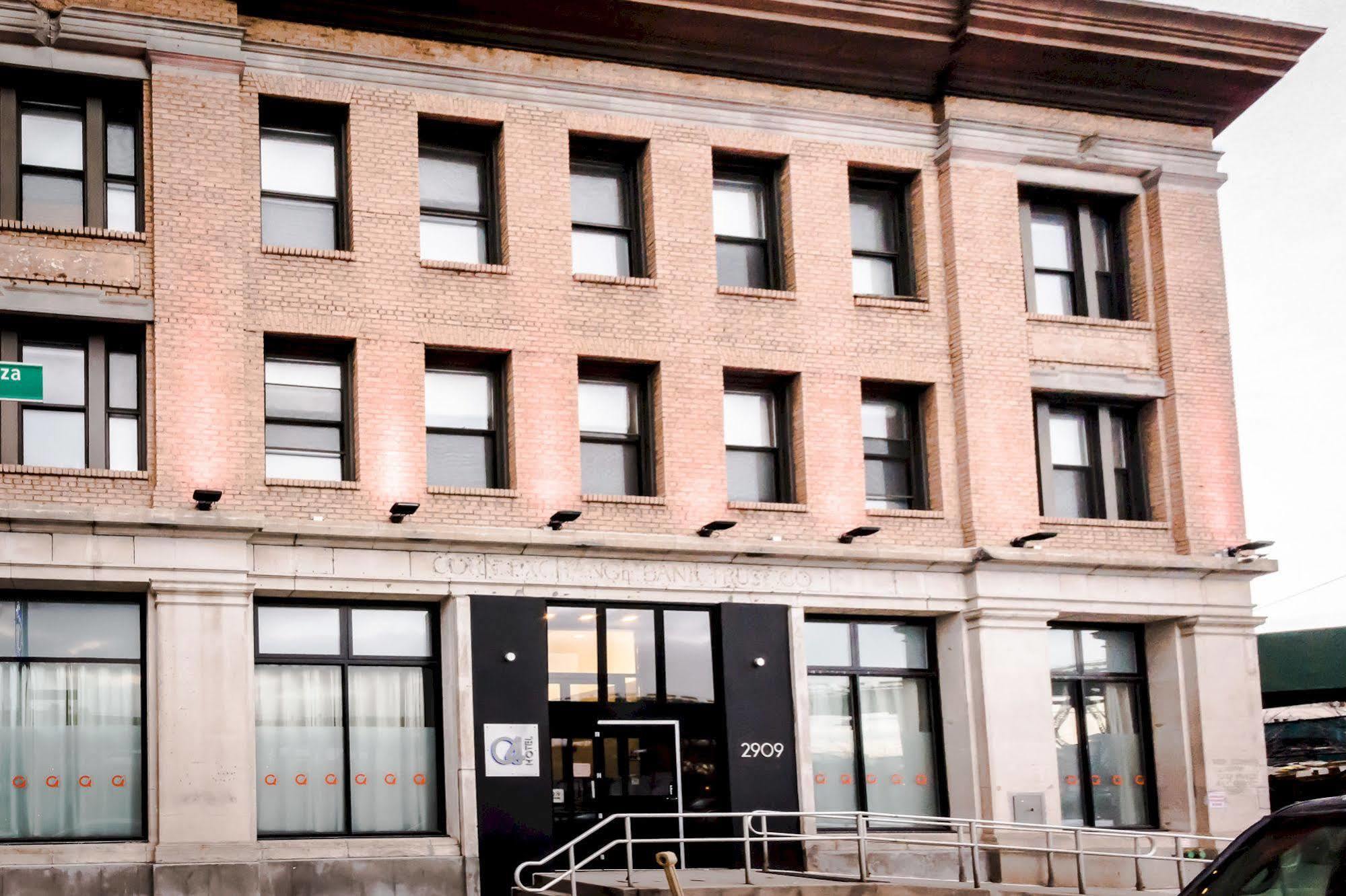 Q4 Hotel And Hostel New York Exteriör bild